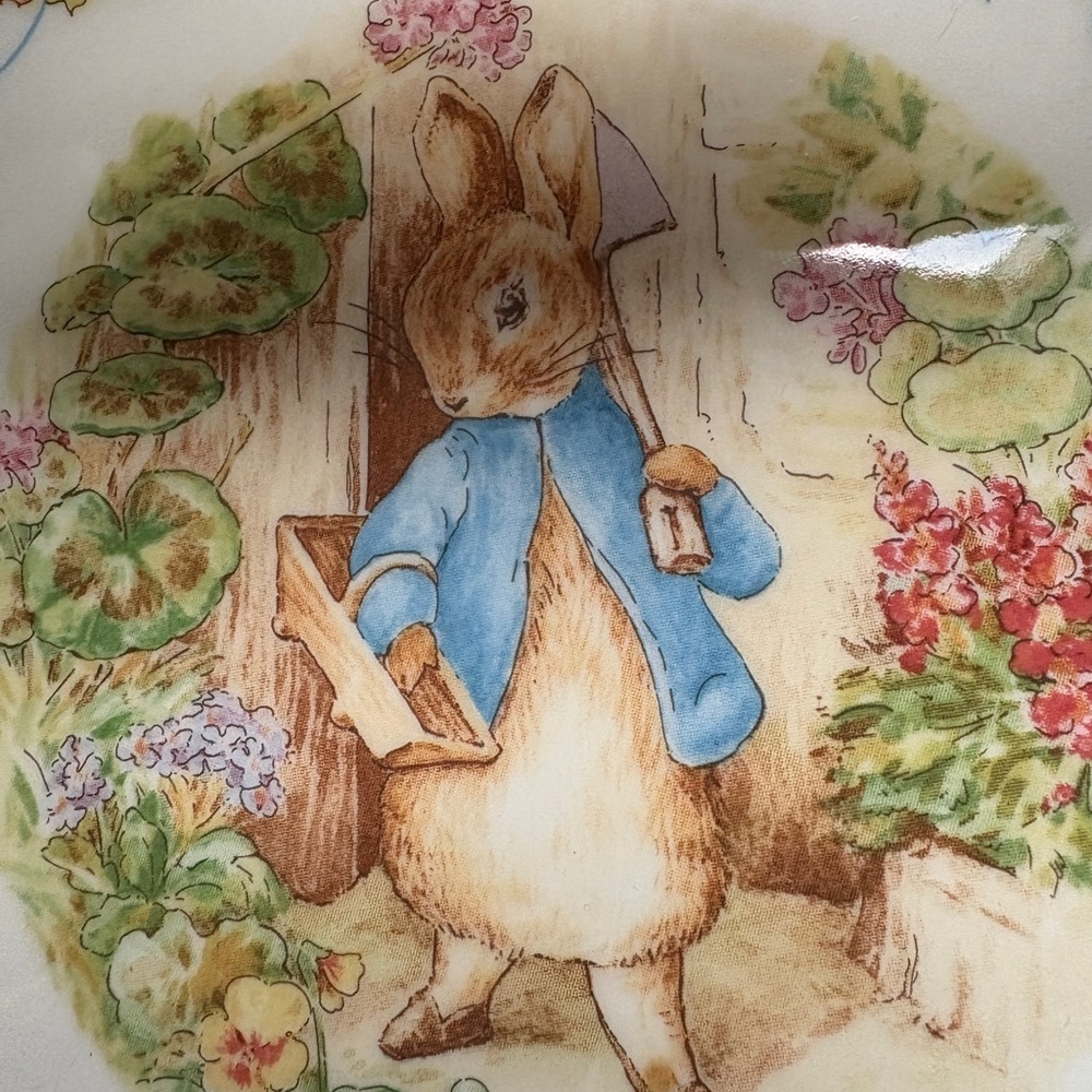 🩵Vintage Wedgwood Peter Rabbit Birthday Collector Plate NIB 1996 Made in England - Picture 7 of 12